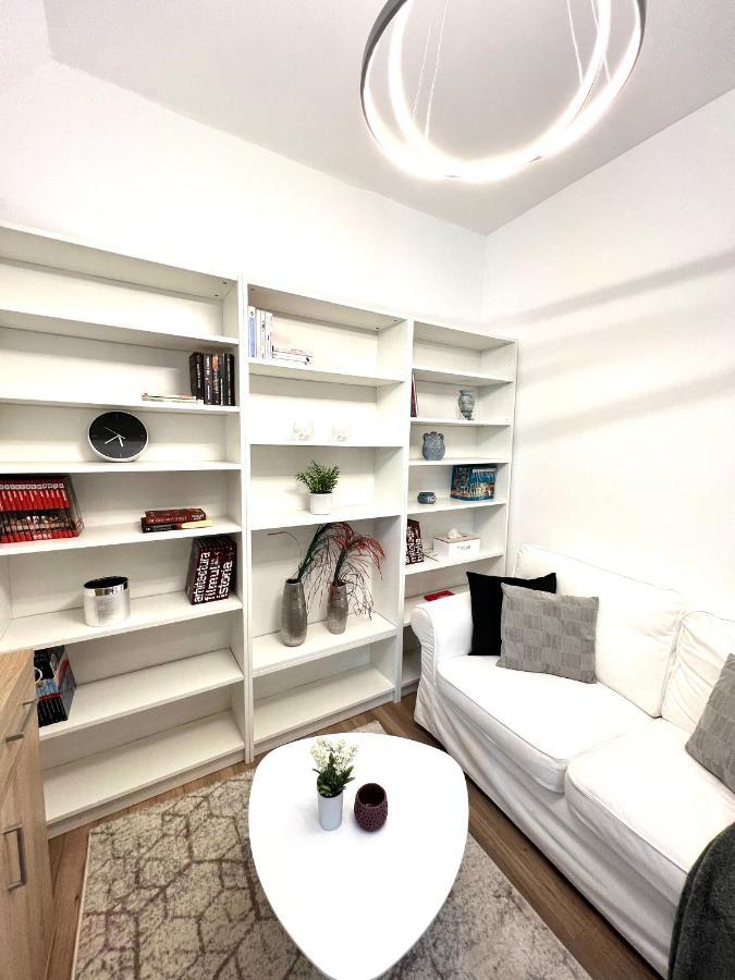 Hot Spot - Apartment - Sanador Victoriei Bükreş Dış mekan fotoğraf
