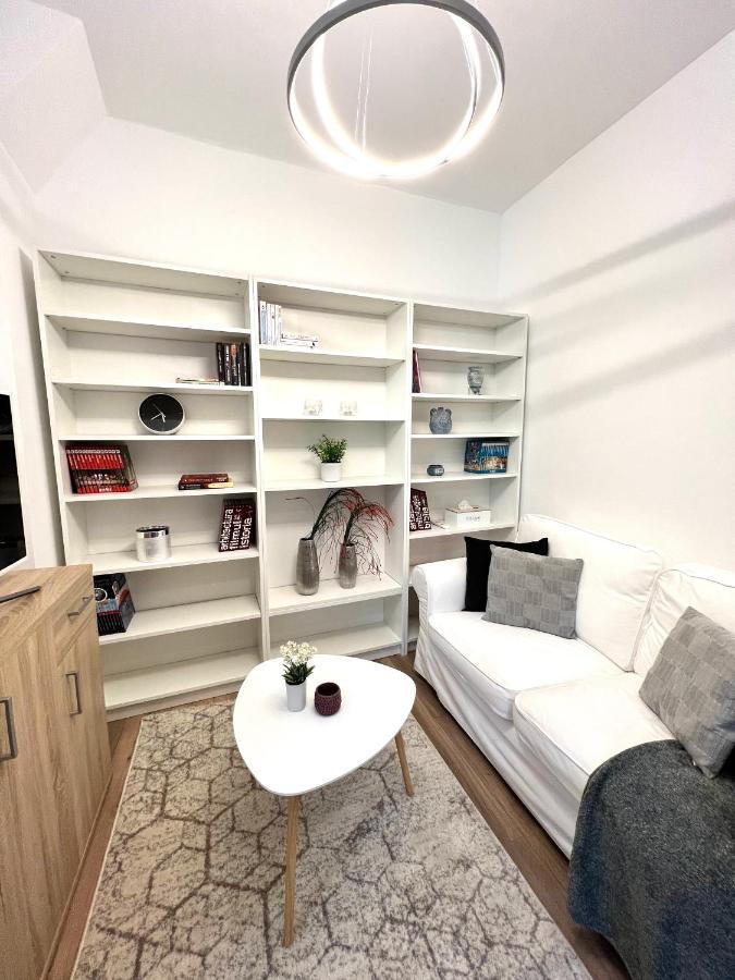 Hot Spot - Apartment - Sanador Victoriei Bükreş Dış mekan fotoğraf