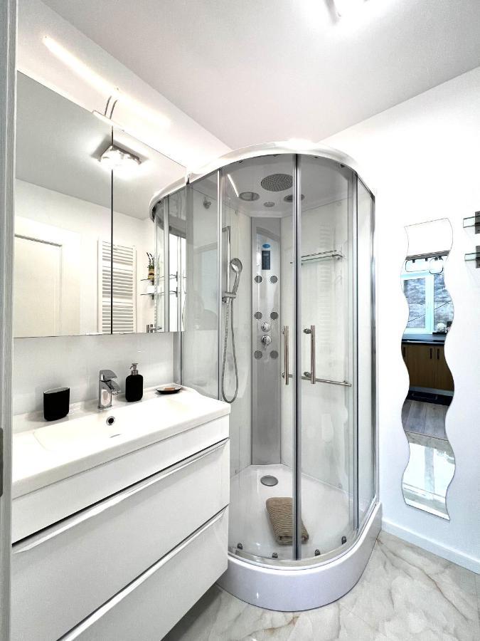 Hot Spot - Apartment - Sanador Victoriei Bükreş Dış mekan fotoğraf
